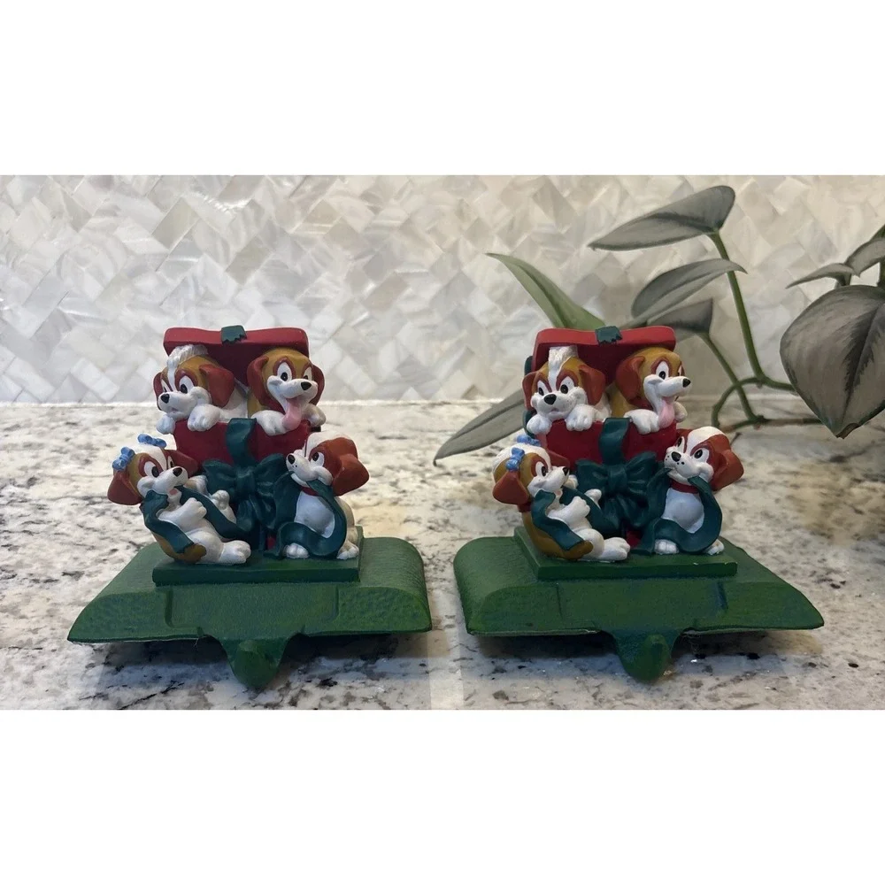 2 Beethoven Puppies Vintage Stocking Holders 1996 Universal Studios‎ Very Rare